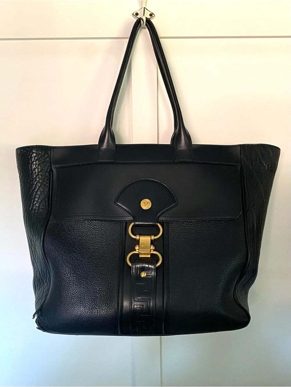 VERSACE - Large Damysus Tote Bag. Embossed Black Leather with Hold Hardwear